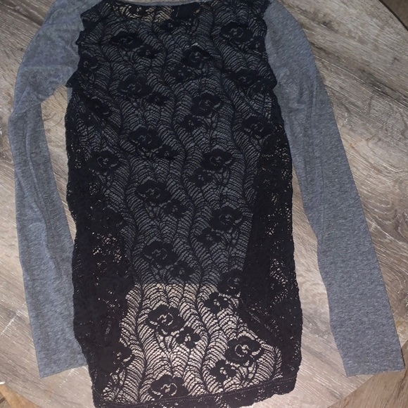 Rue 21 Long Sleeve and Lace Back and Side Cut Out. Size Small. - Picture 3 of 3